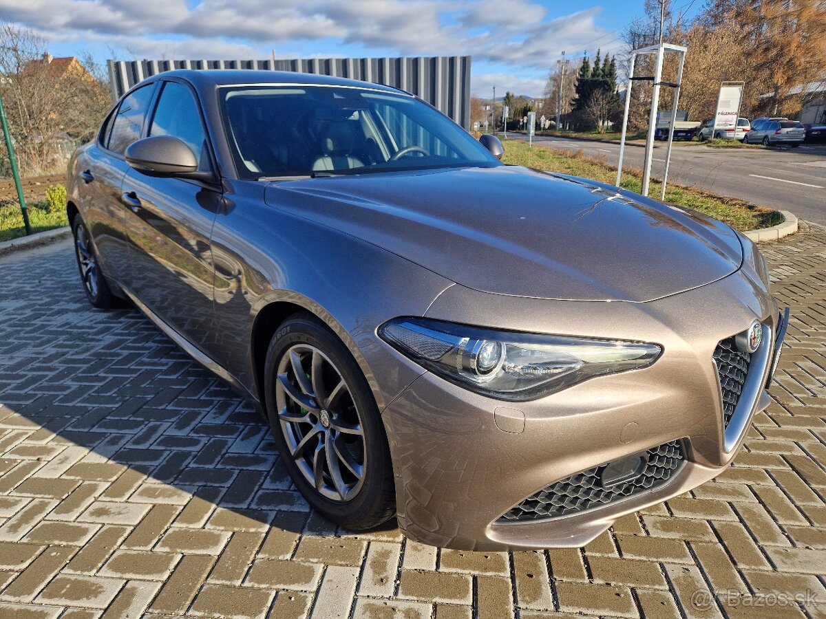 Alfa Romeo Giulia