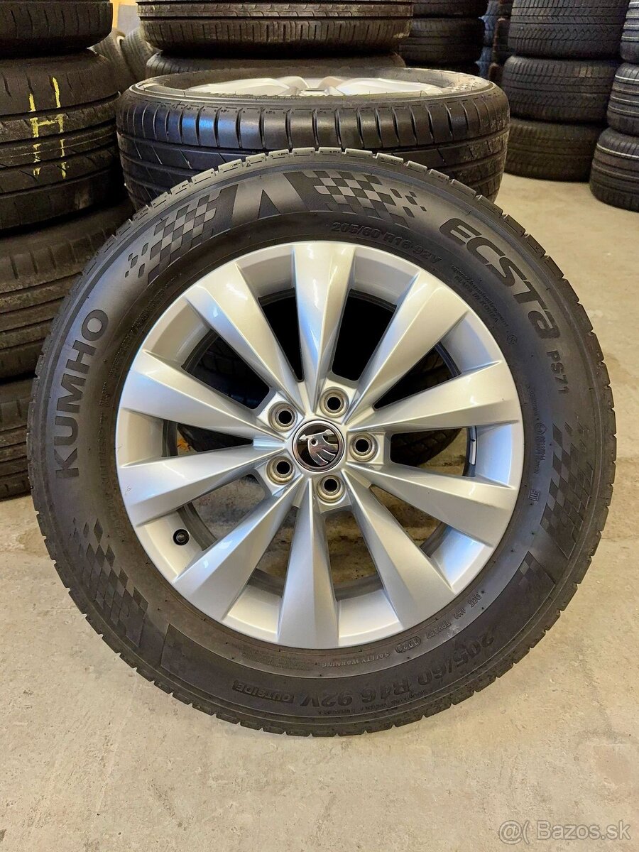 SKODA OCTAVIA 4.R16 205/60/16.205/60 R16 AKO NOVE R16