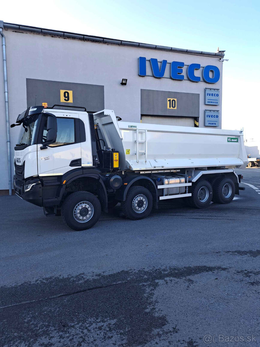 Iveco T-WAY AD410T46W, 8×8, S1