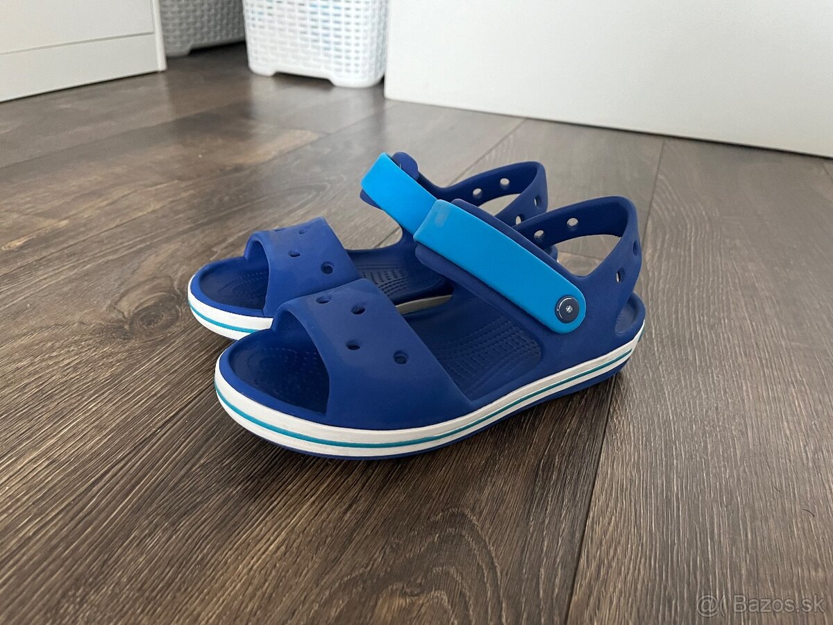 Crocs sandále