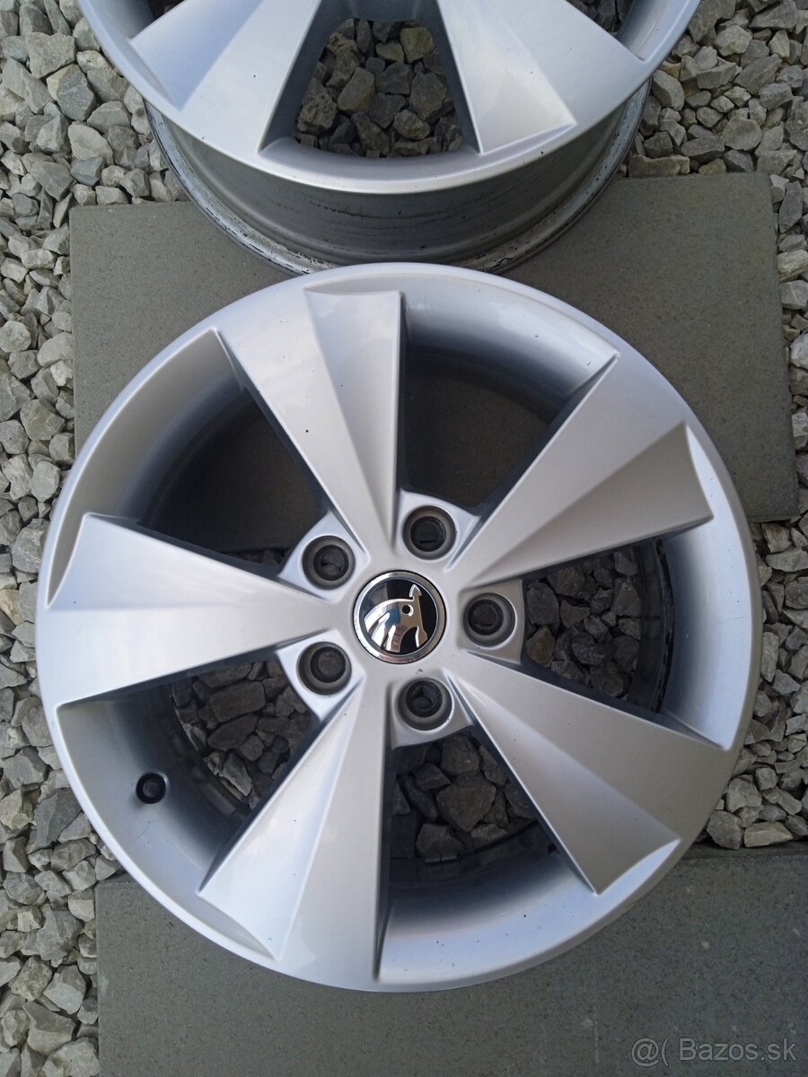 5x112 r16  originál Škoda Octavia 3, 4