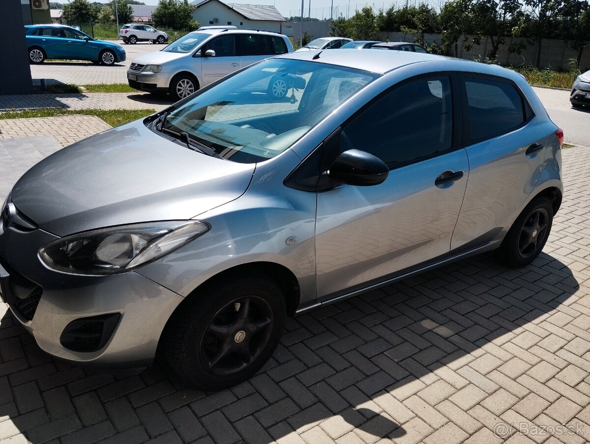 Mazda 2 1.3i CE Pro