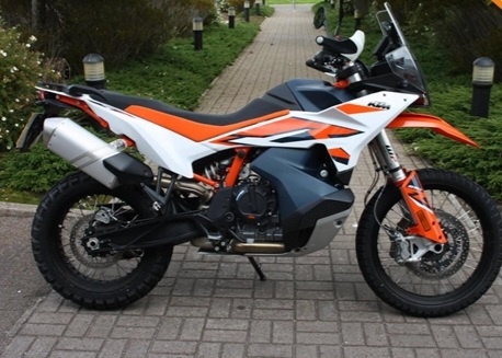 KTM 890 Adventure R