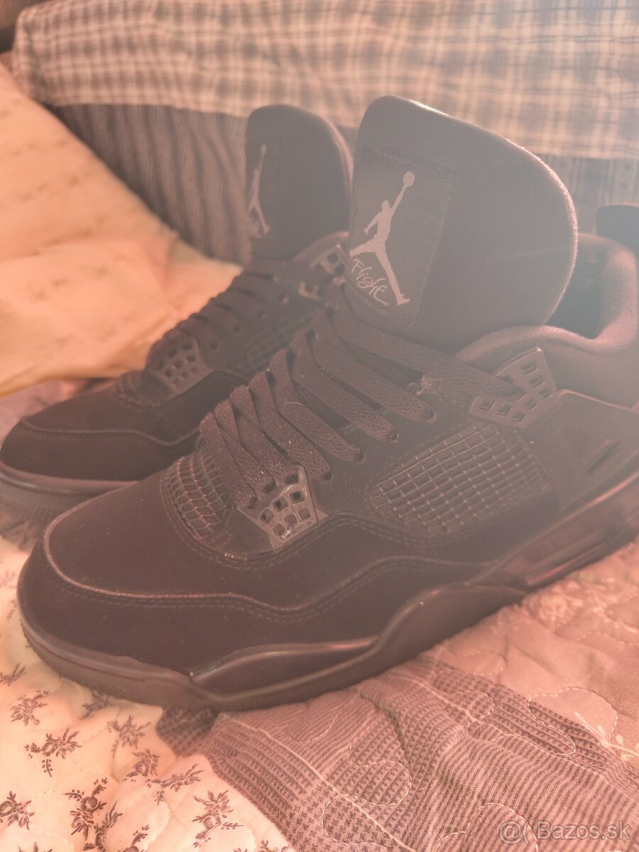 Jordan 4 Black Cat