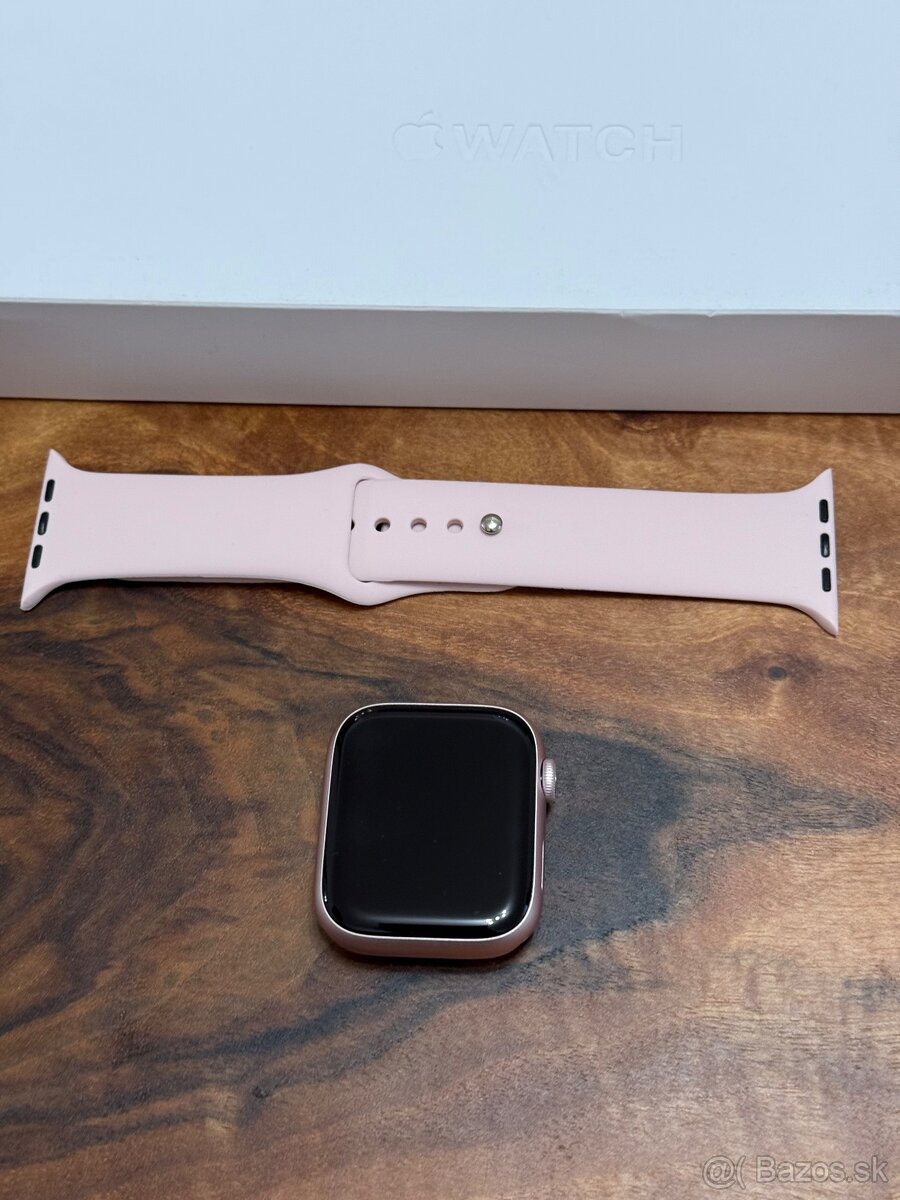 Apple Watch 9 45mm ružove nepouživane