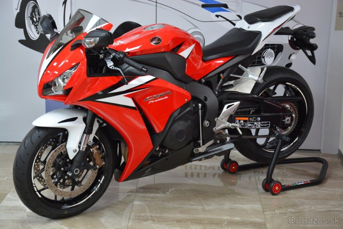 Honda CBR1000RR 2012 Anniversary Edition