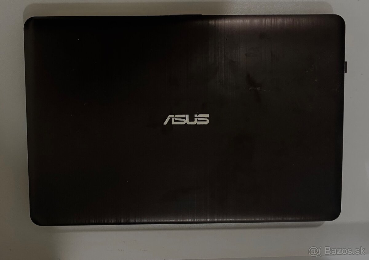 Asus VivoBook 15