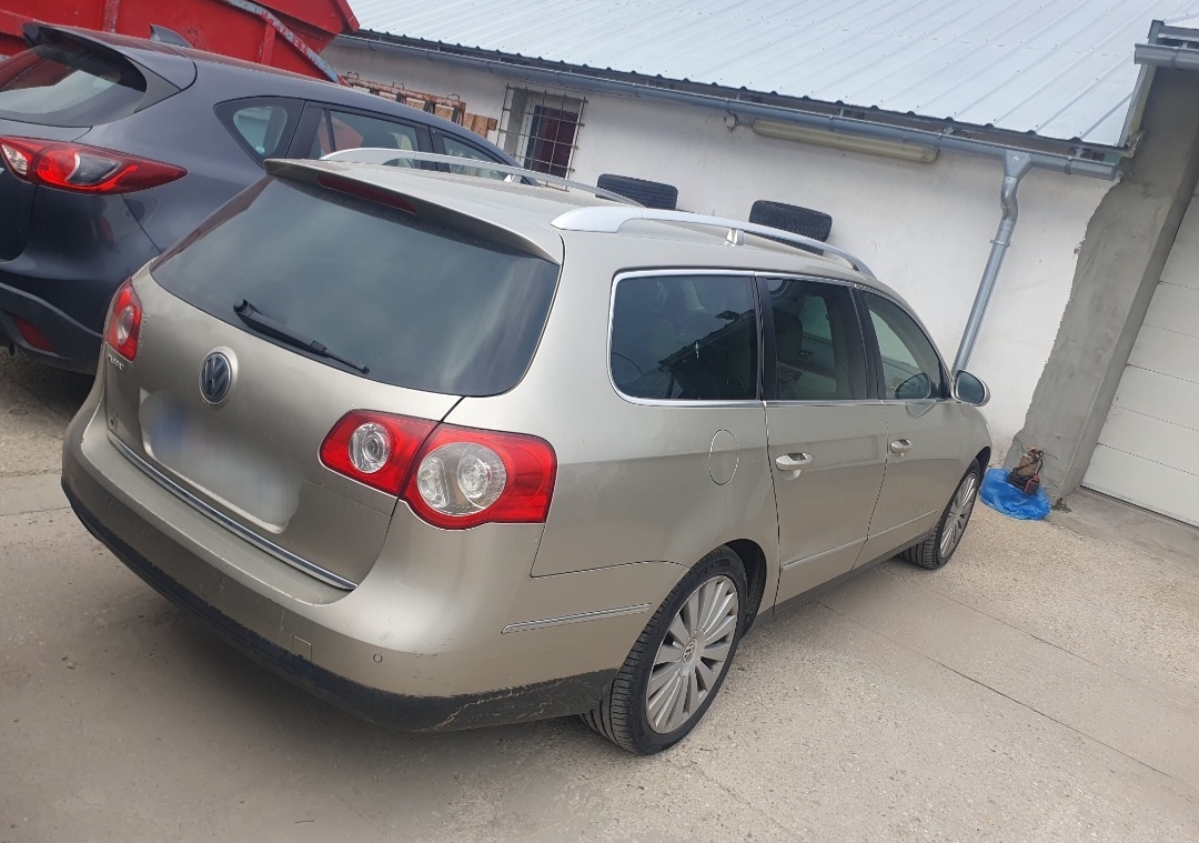 Rozpredam VW Passat B6 4x4 webasto xenon full vybava