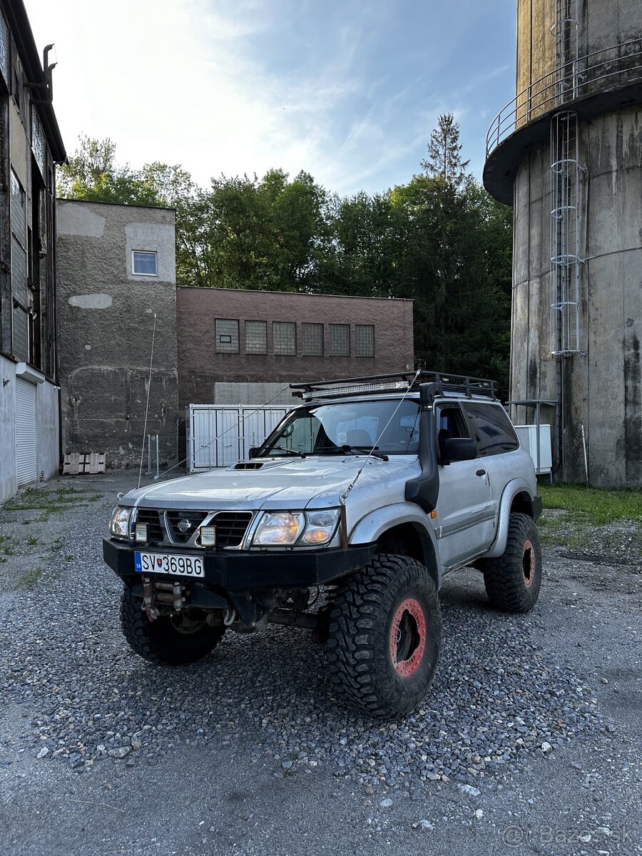 Nissan Patrol y61 2.8 TDI offroad