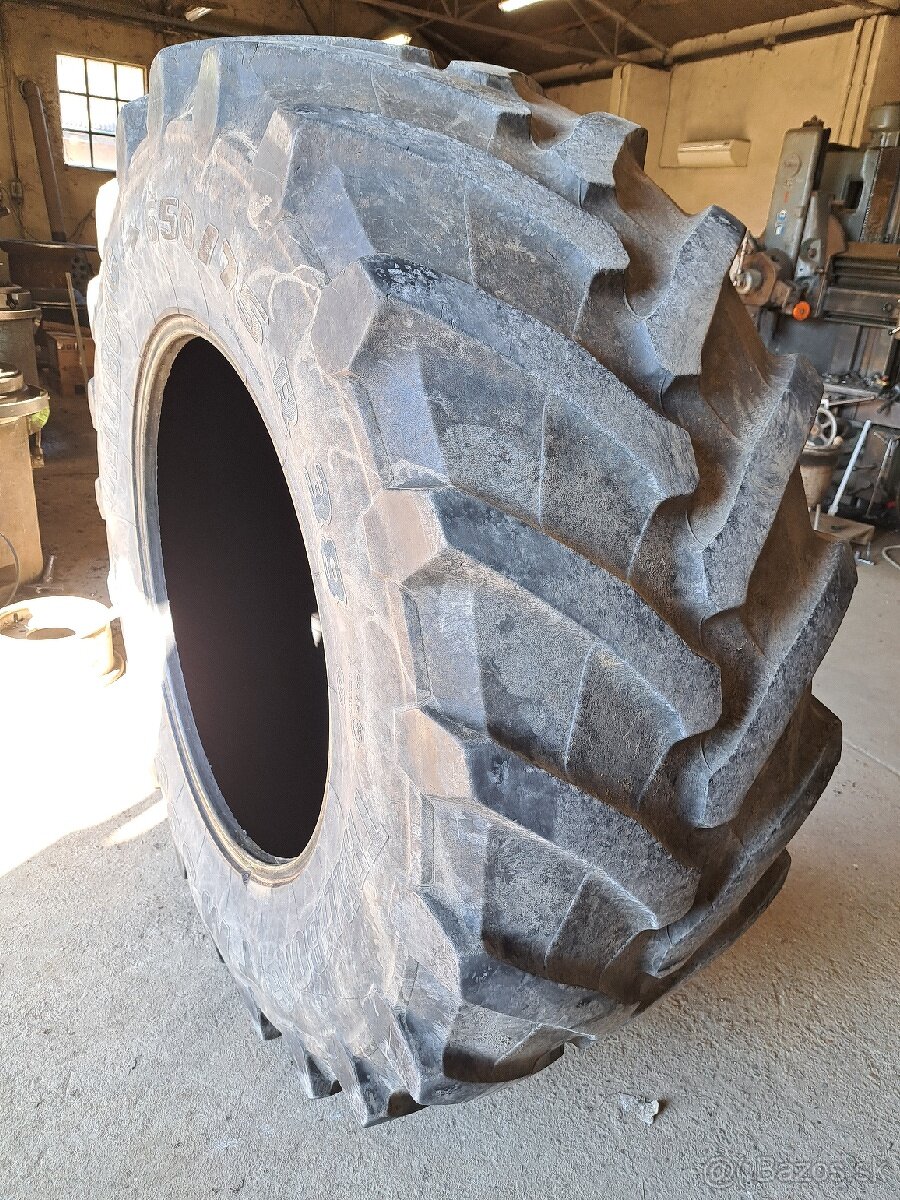 Zadna pneumatika 650/75r38