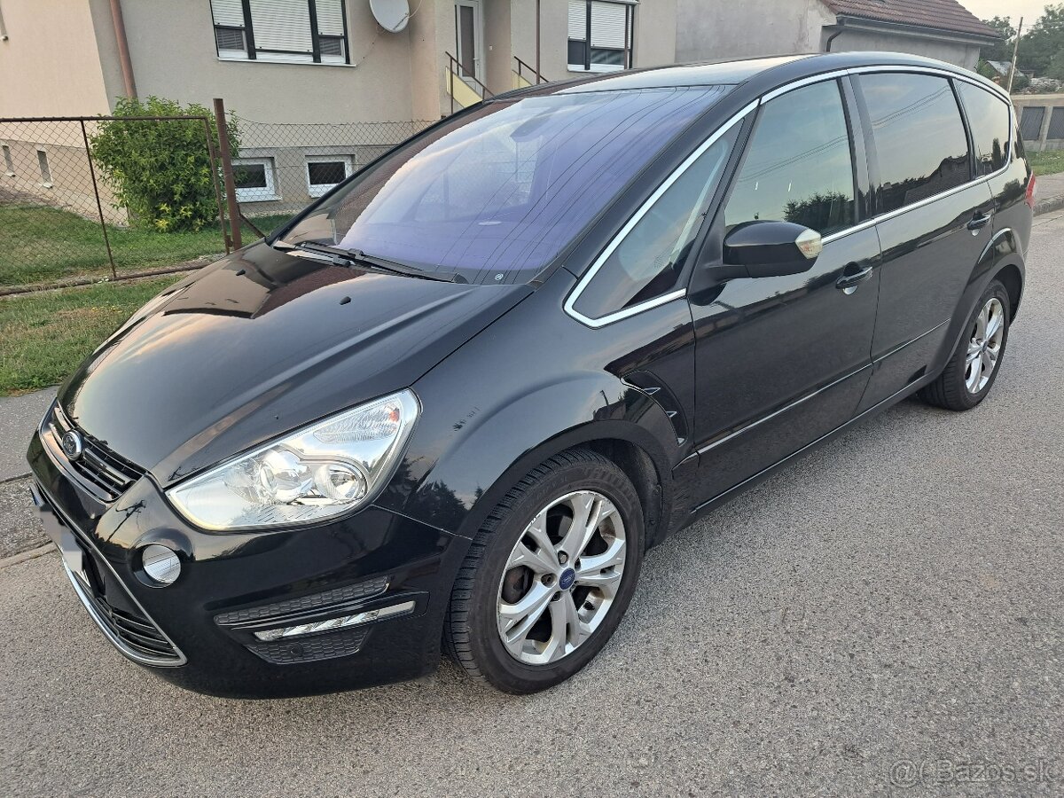 Predam Ford S MAX 2.0 tdci 120kw rok vyroby 10 mesiac 2011