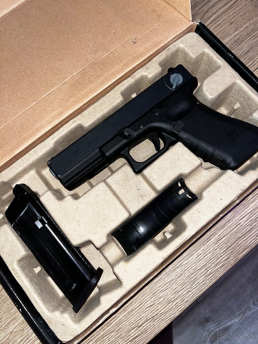 Glock 18