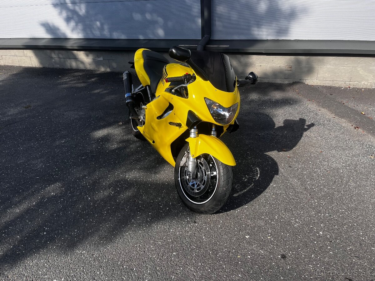 Honda CBR 600