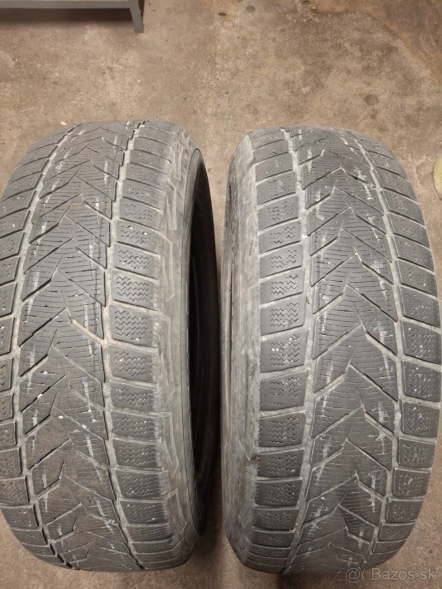 2ks zimne 215/65 R16 VREDESTEIN