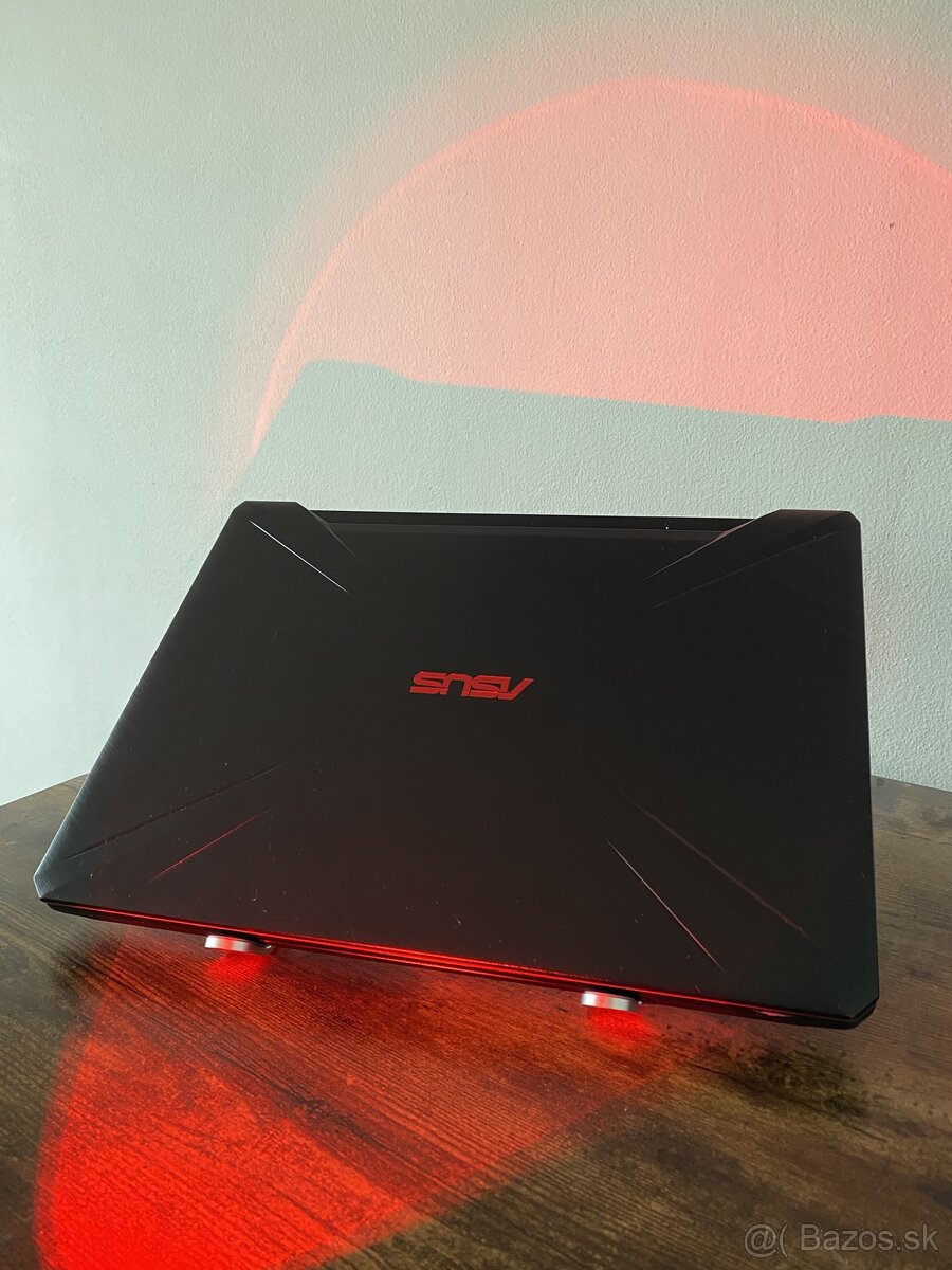 Herný notebook ASUS TUF GAMING FX505G