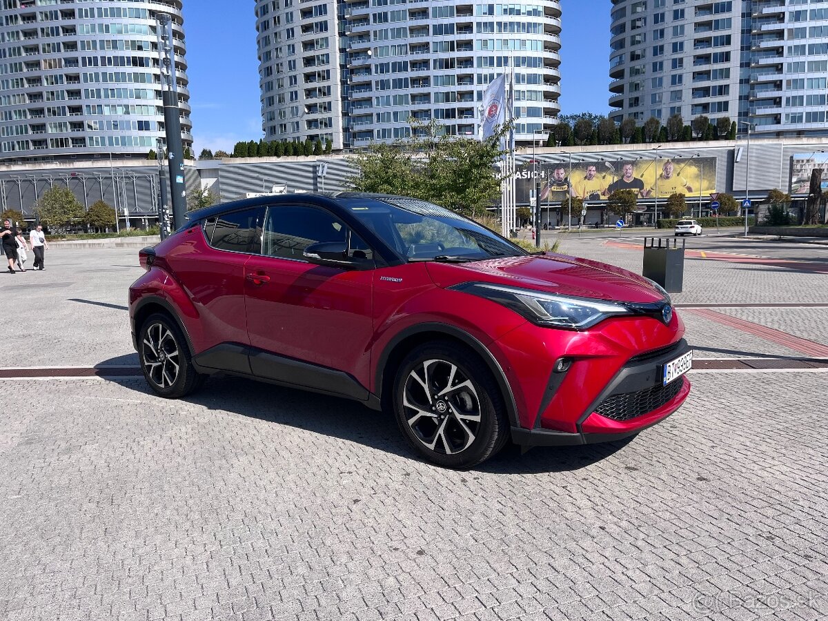 Toyota C-HR 2.0 Hybrid Dynamic Force Selection E-CVT