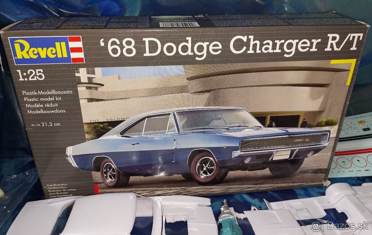 Revell 1:25 1968 Dodge Charger R/T