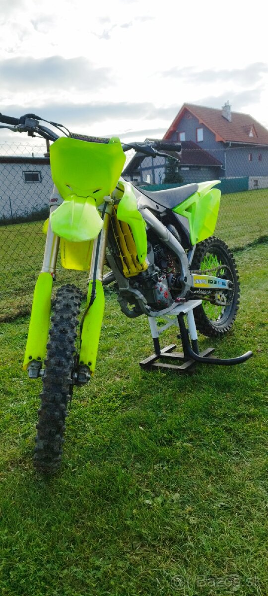 Suzuki rmz 250