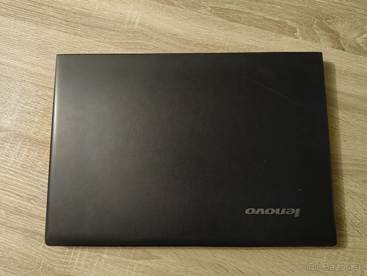 15,6" notebook Lenovo IdeaPad 100 /4/500GB Super stav