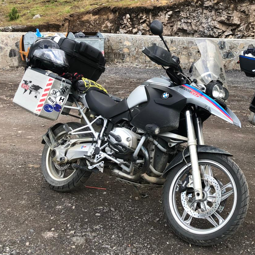 BMW 120 GS