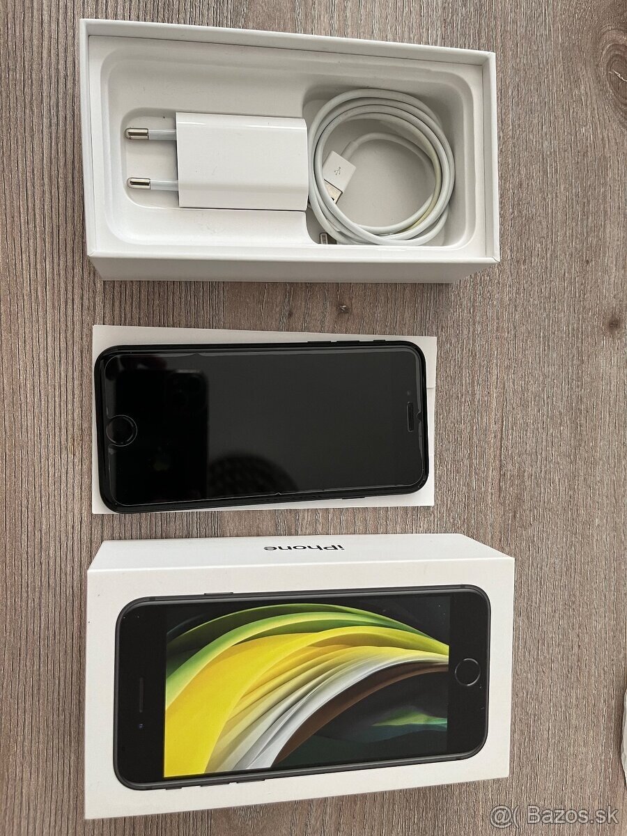 iPhone SE2020 čierny 128GB