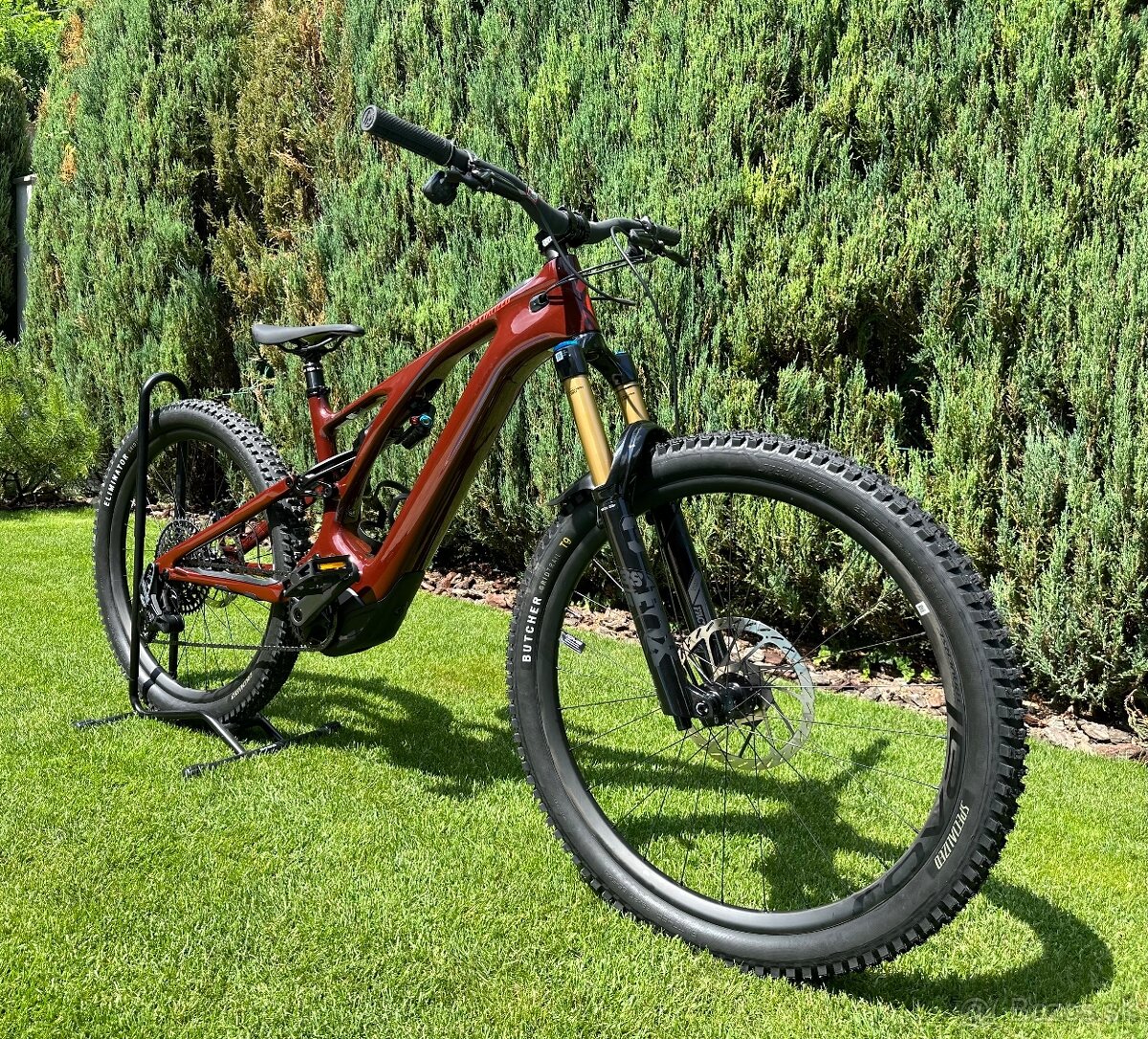 Elektrobicykel novy Specialized Turbo Levo PRO 2024