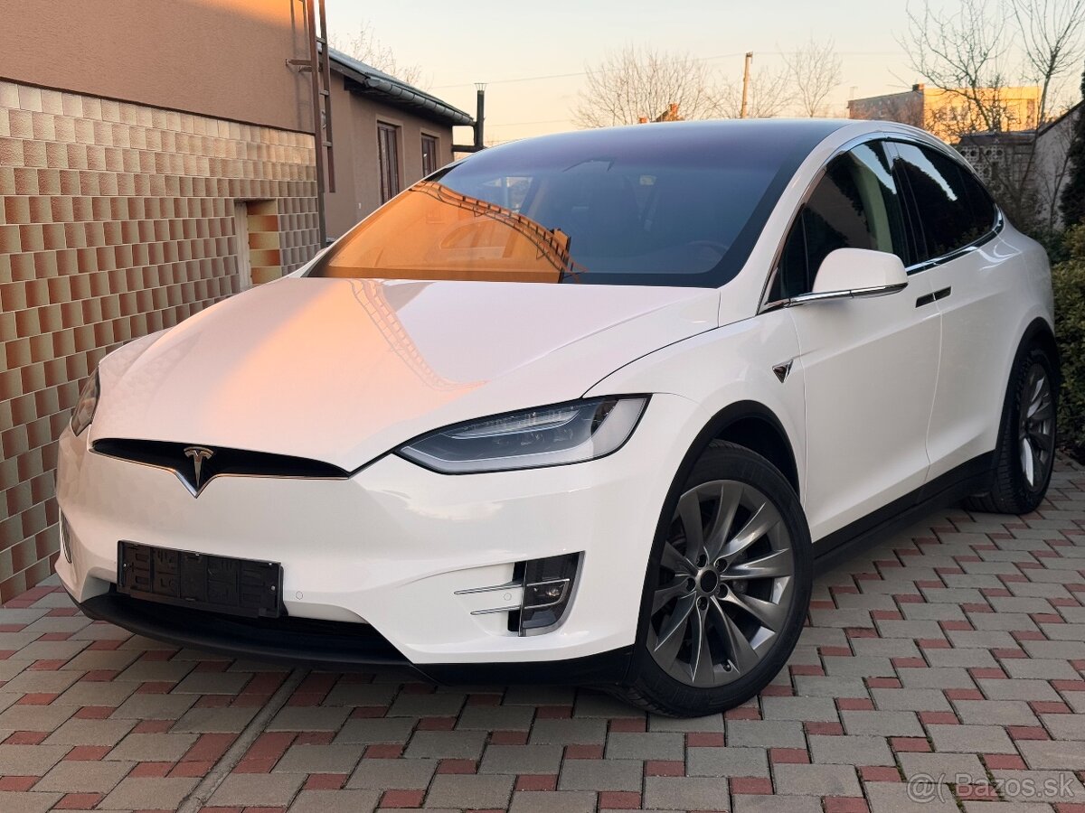 Tesla Model X AWD 75D 6-Miest 2017