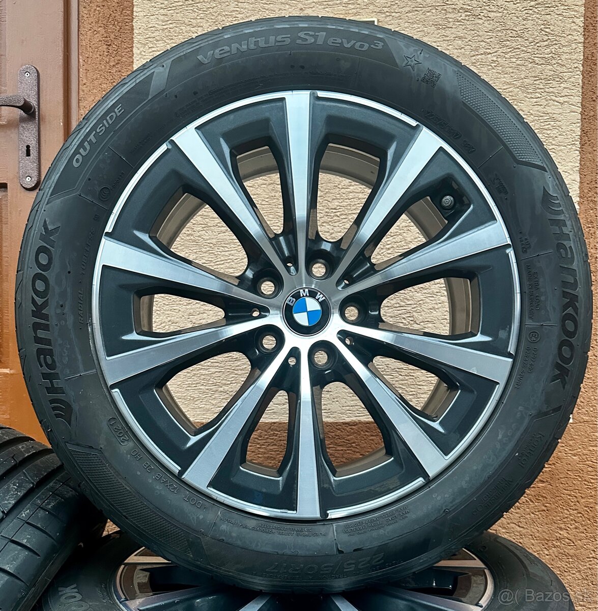 5x112 R17 7,5J ET30 BMW + 225/50 R17 98Y Hankook