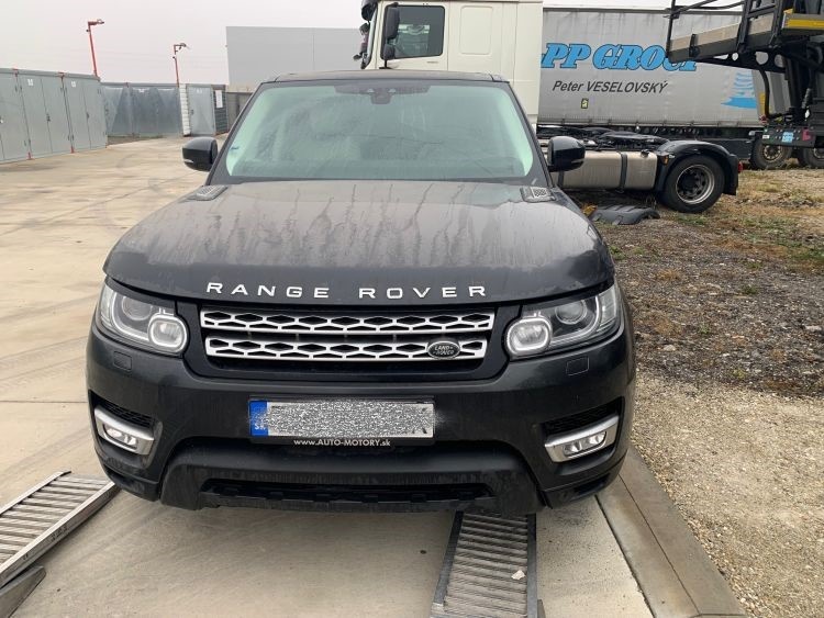 Predam Land Rover Range Rover Sport 4,4 SDV8 HSE bez motora