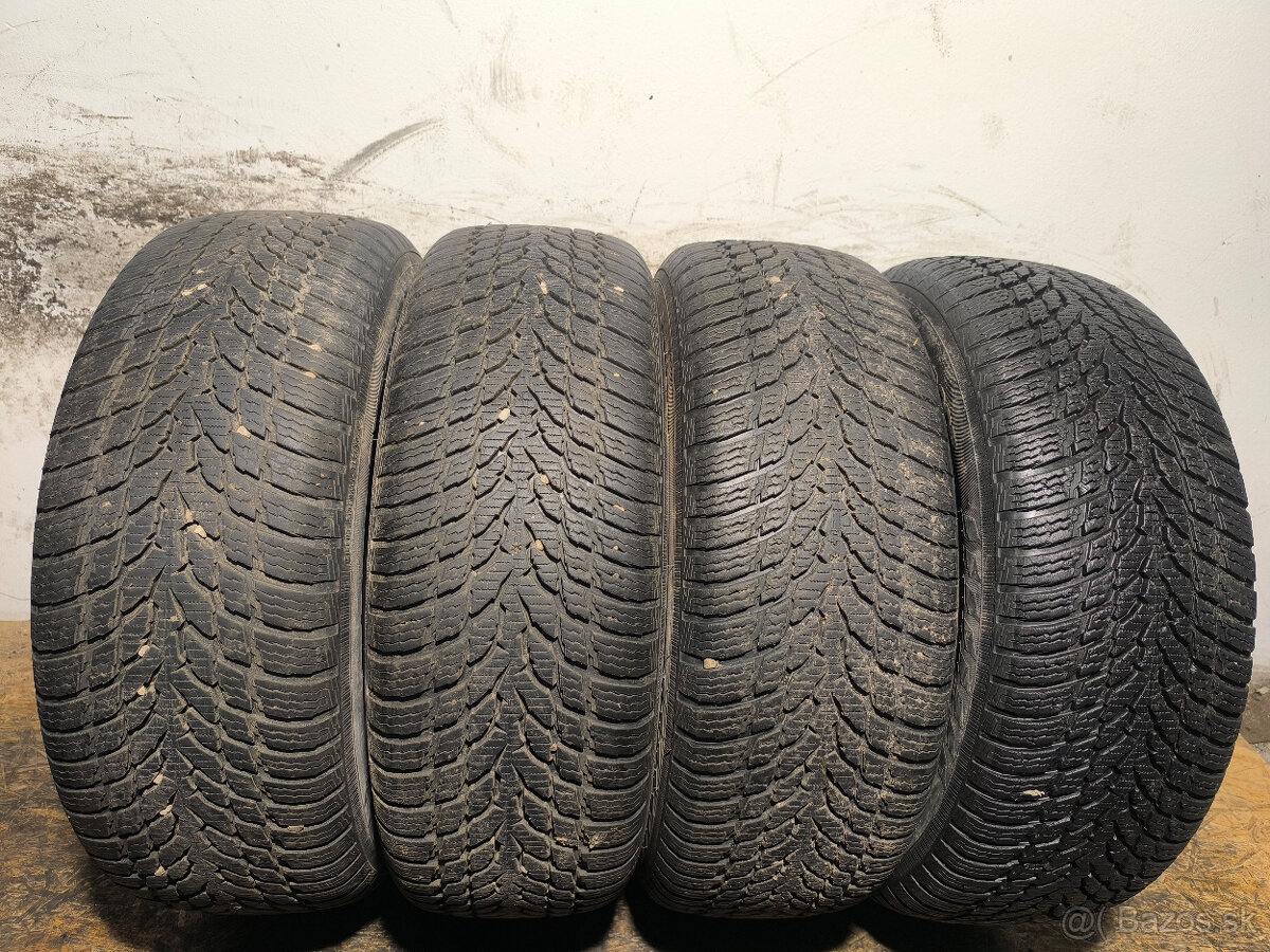 205/70 R15 Zimné pneumatiky Nokian WR Snowproof 4 kusy