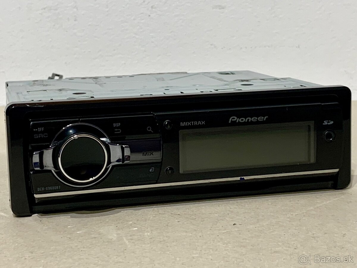 Pioneer DEH-X9600BT … (Bluetooth, USB, SD, CD, Rádio)