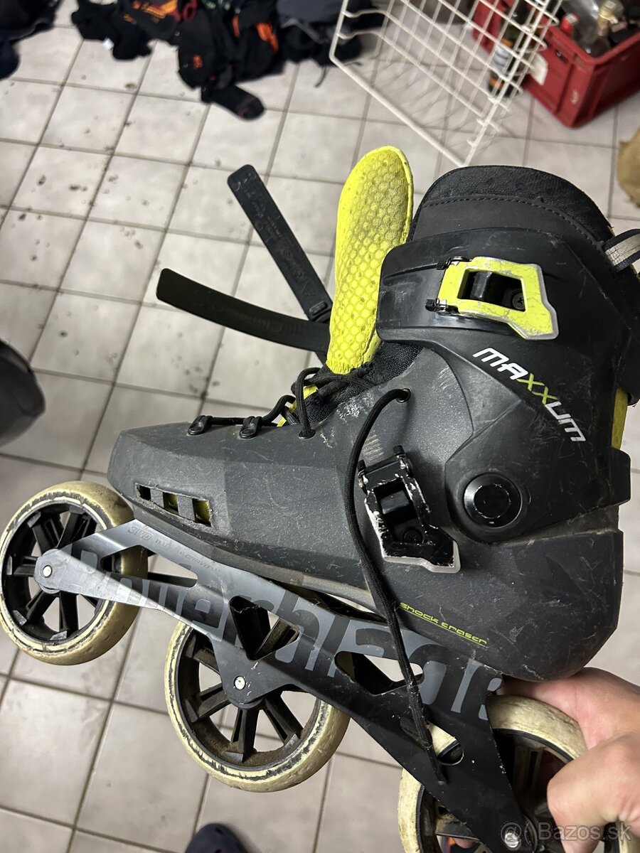 Rollerblade maxxum veľkosť 42