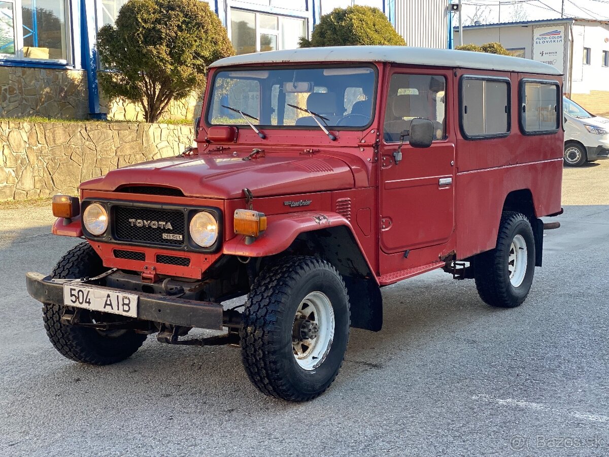 Toyota Land Cruiser BJ45 LV