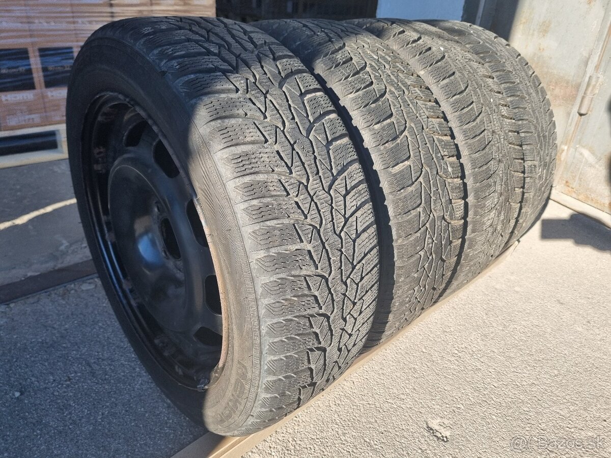 Zimna sada 4x100 195/55 R16 91H XL DOT 26/20 .