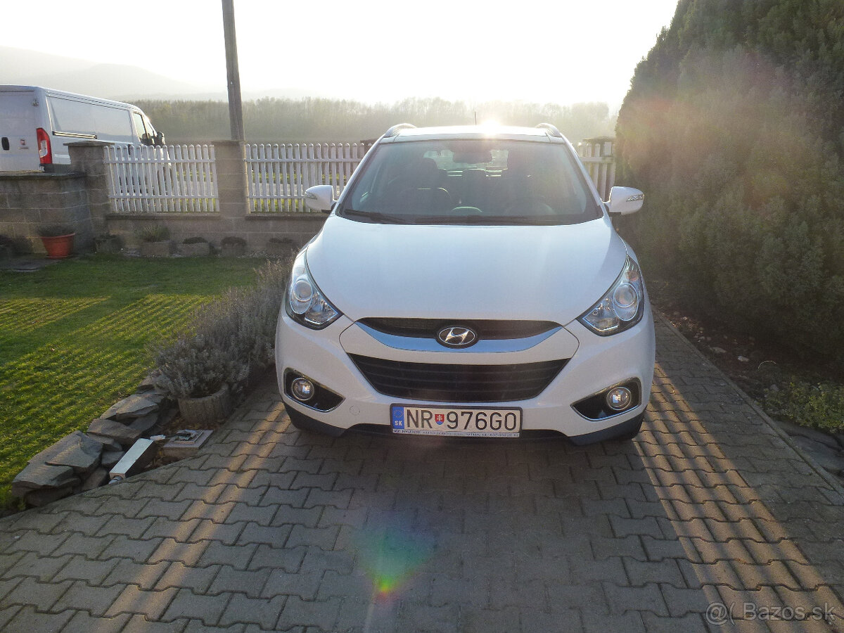 Hyundai ix35 2.0 CRDi VGT Premium 4x4 A/T