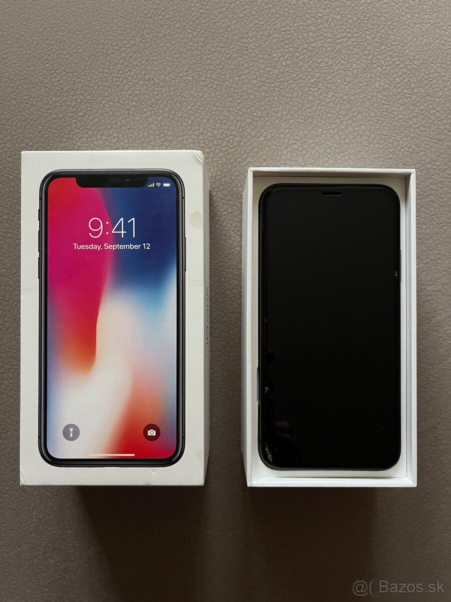 Predám - Apple iPhone X Space Gray 64GB