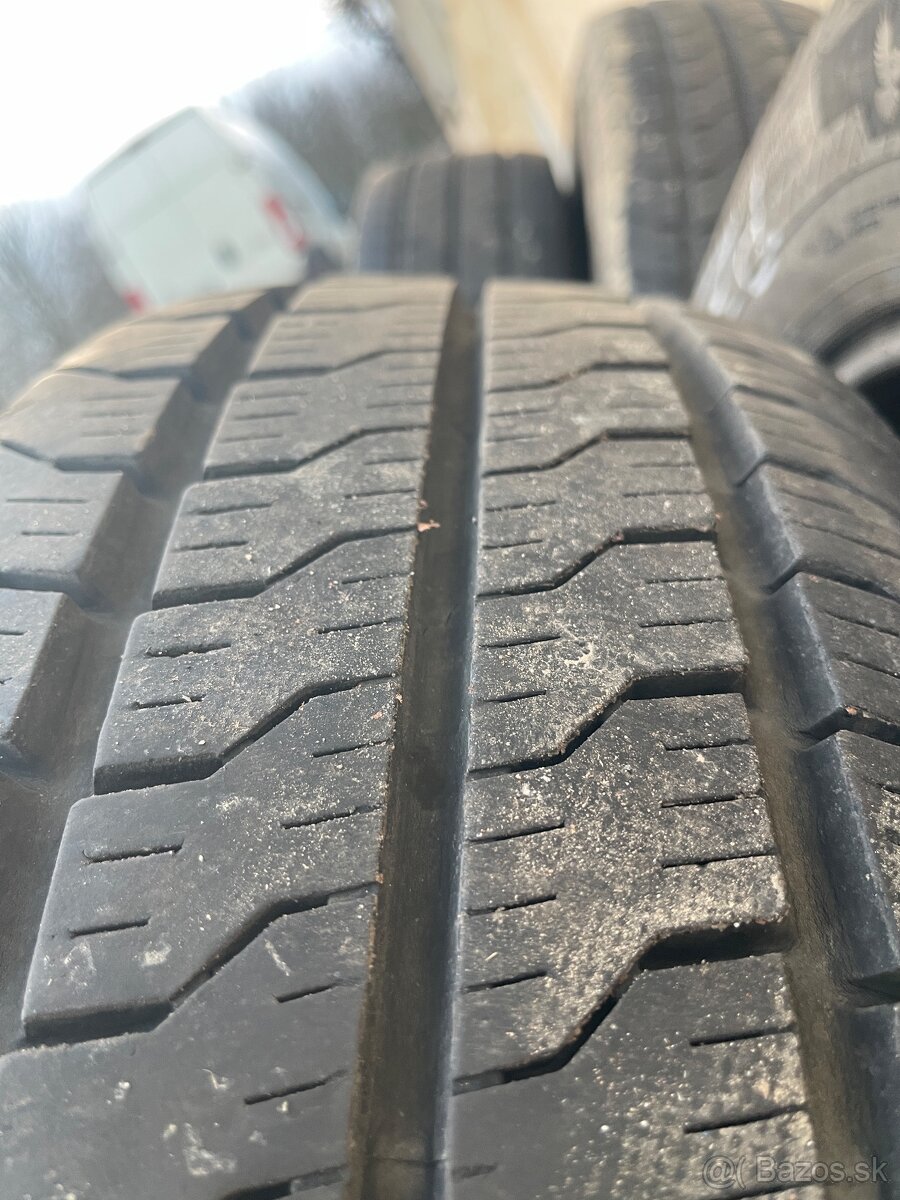 215/75 R16C 4ks