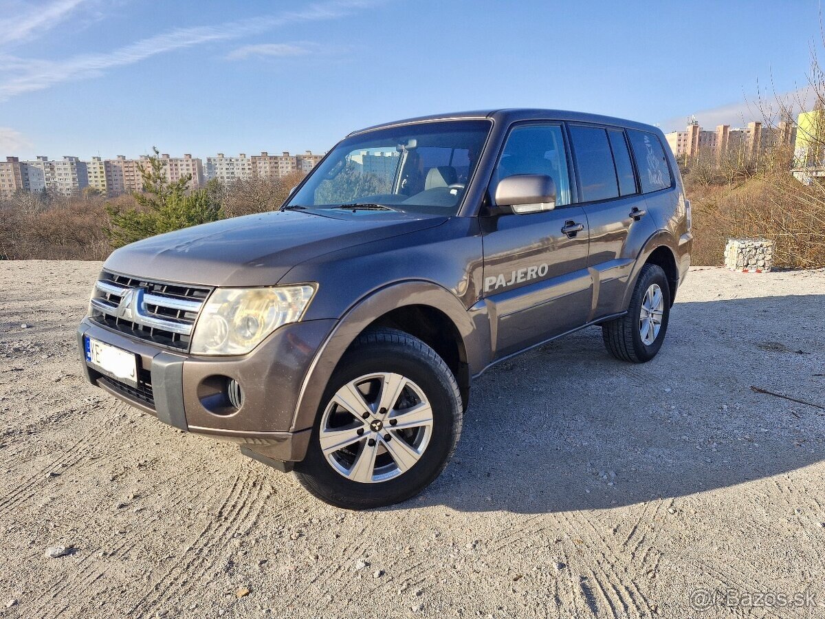 Mitsubishi PAJERO IV, 3,2 DID