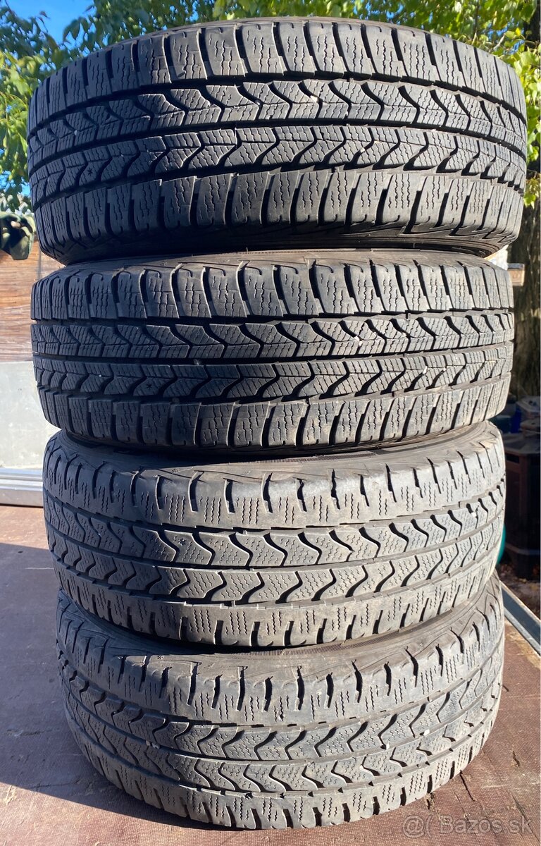 Zimné Pneu 205/65 R16C 107/105T