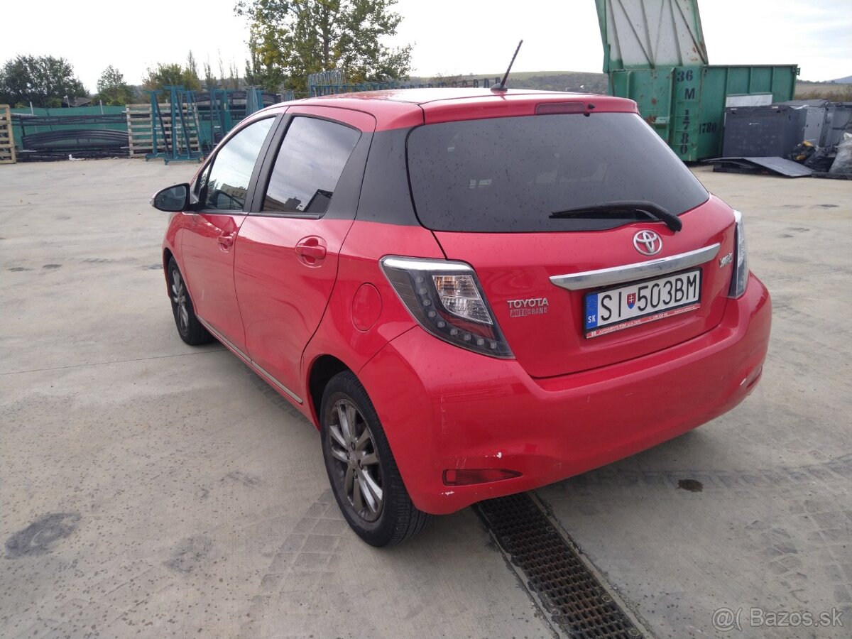 Predam toyota Yaris