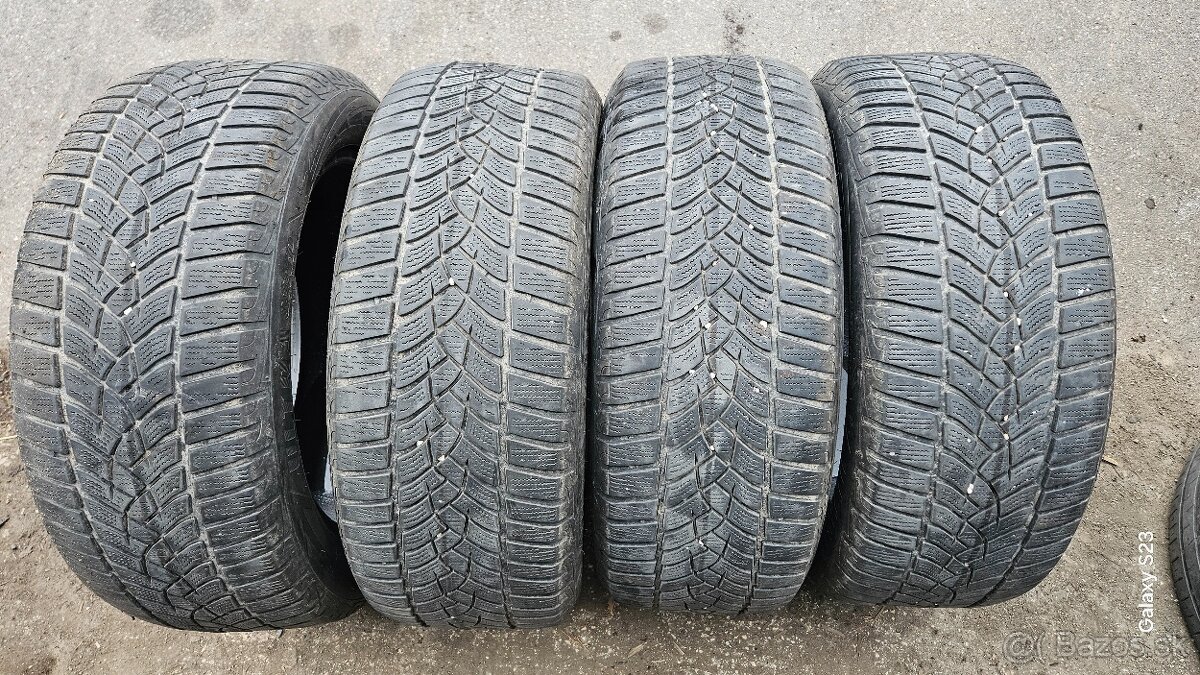 Zimné pneu Goodyear 225/55 r17