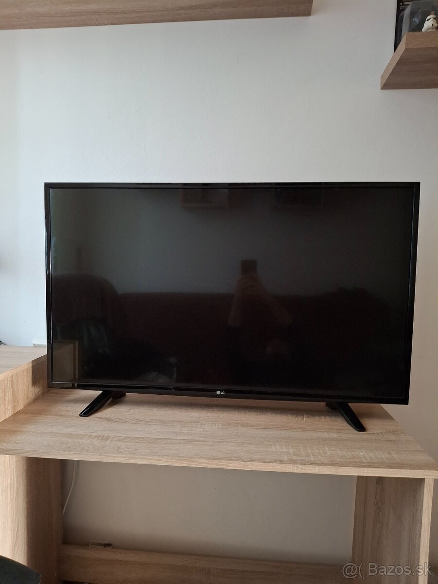 43" LG LED TV, Full HD