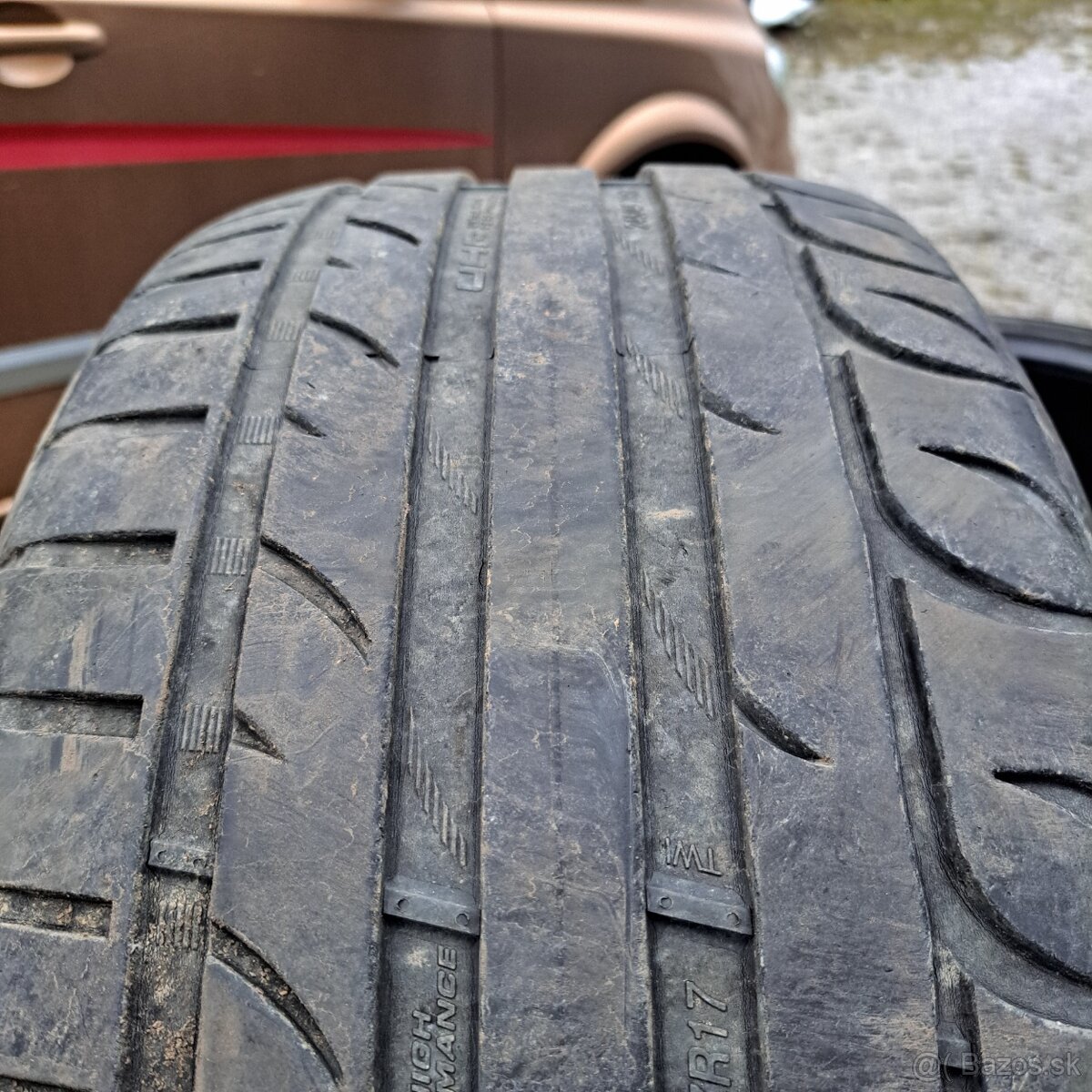 Letne pneu 245/45r17