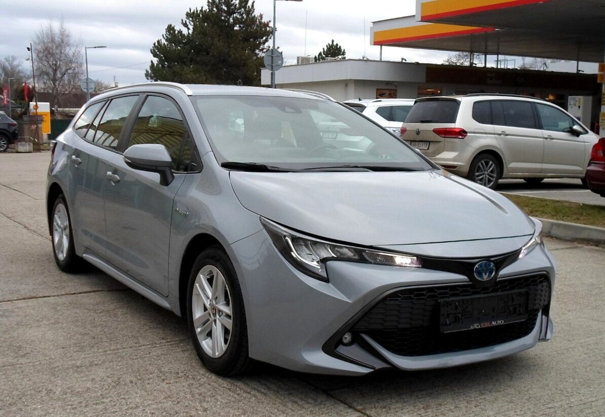 Toyota Corolla Combi 1.8 Hybrid e-CVT 1.majiteľ