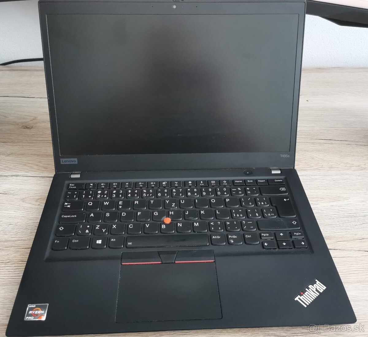 Lenovo Thinkpad T495s