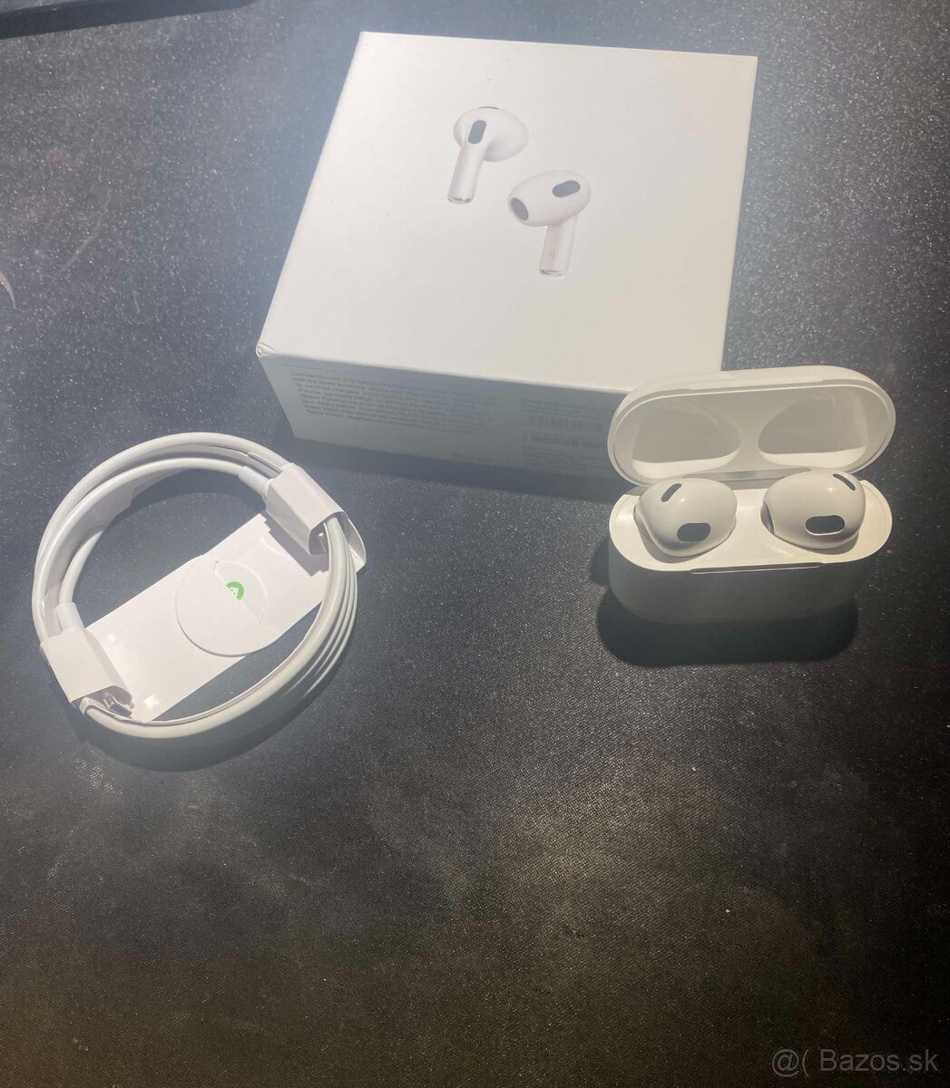 Apple AirPods 3