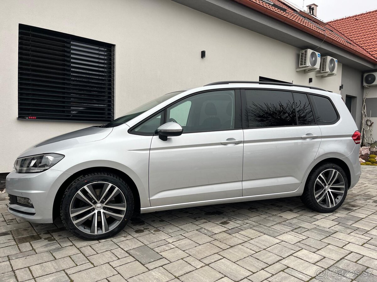 VOLKSWAGEN TOURAN - NA PREDAJ / NA SPLÁTKY