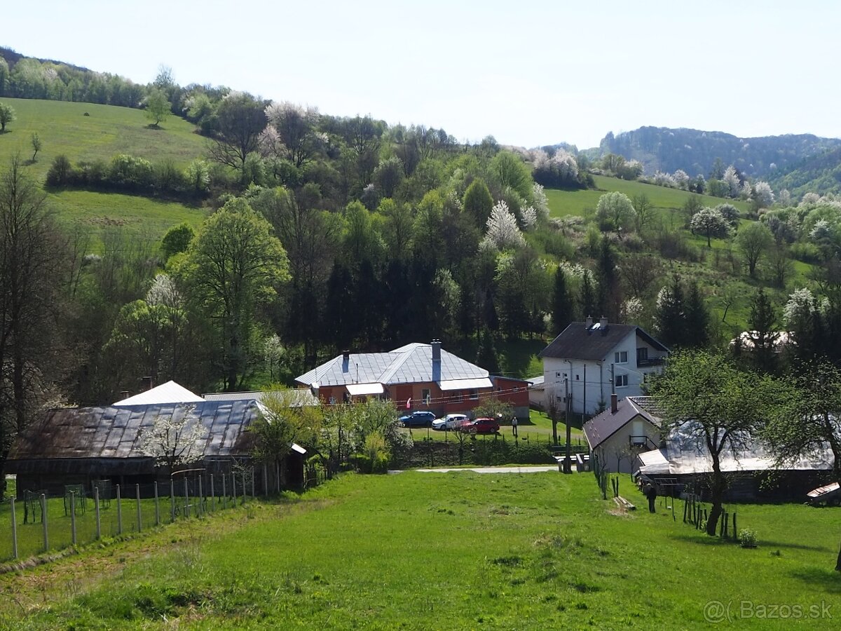 Na predaj krásny pozemok v obci Korunková s možnosťou stavať