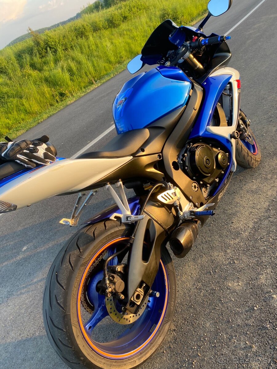 Suzuki GSX-R 600 K7