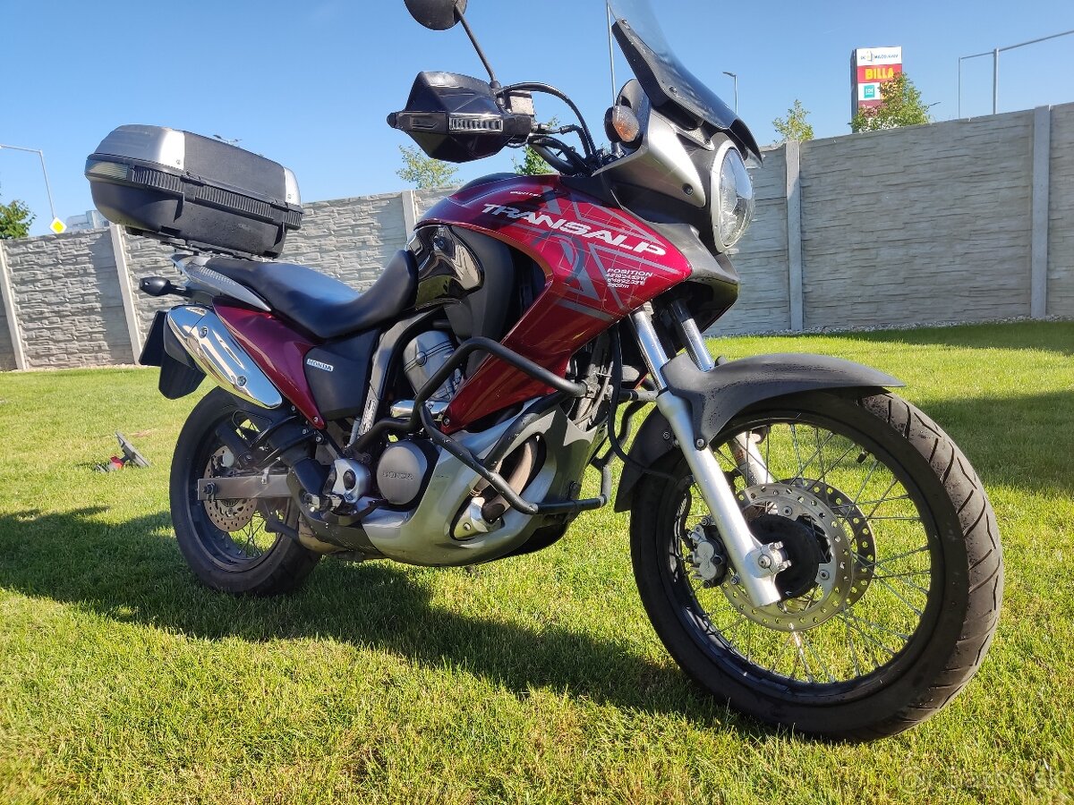 Honda Transalp XL700V